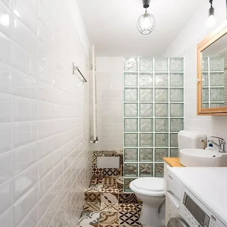 New Era Near Old Town דירה