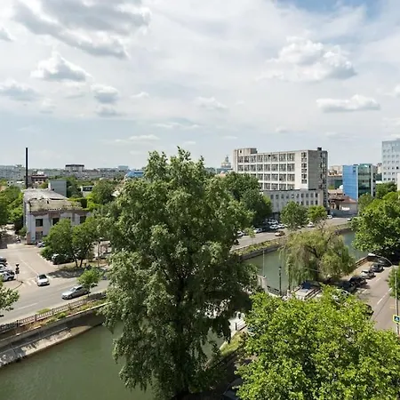 New Era Near Old Town