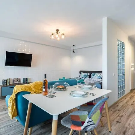 New Era Near Old Town