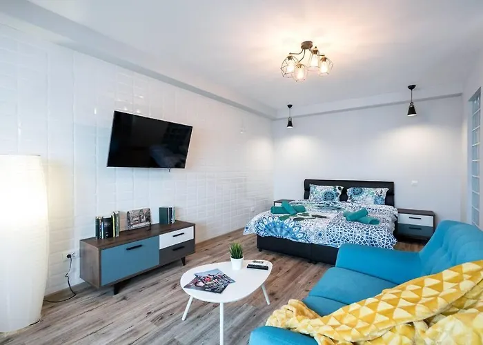 New Era Near Old Town *