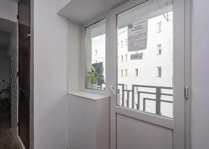 Apartman New Era Near Old Town *