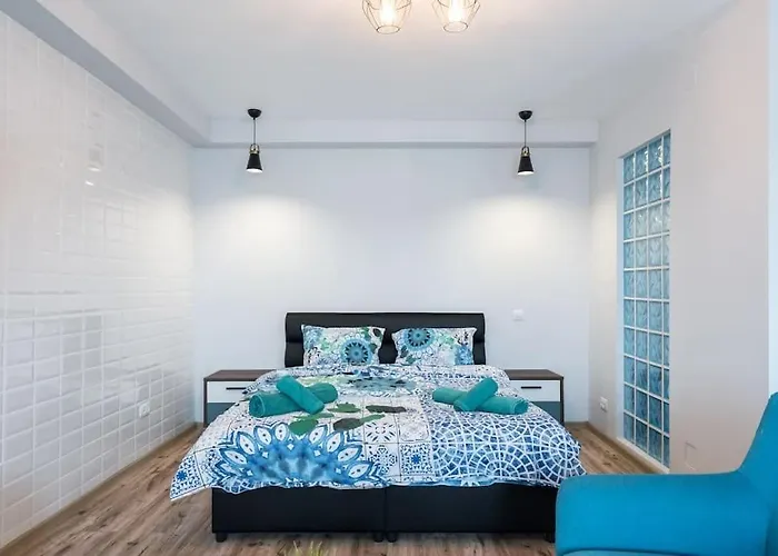 Apartman New Era Near Old Town *