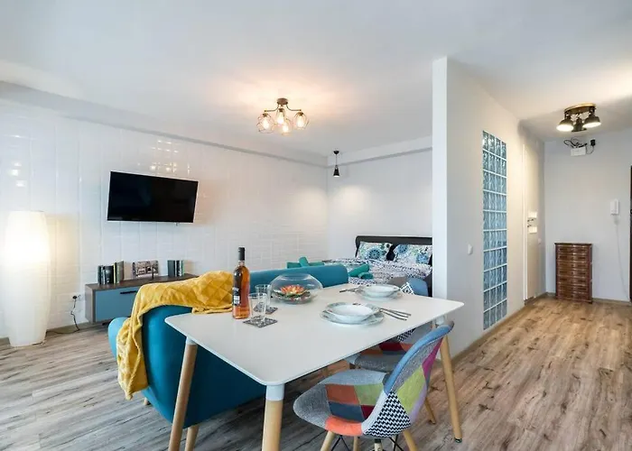 New Era Near Old Town