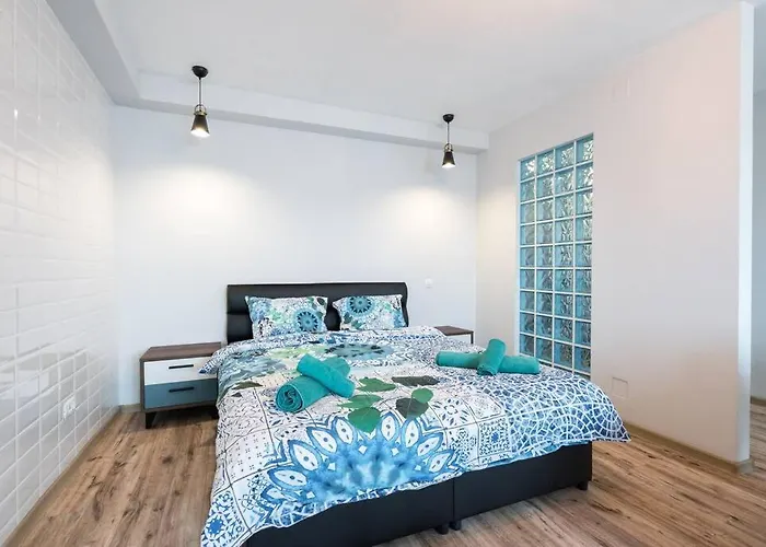 아파트 New Era Near Old Town 부쿠레슈티